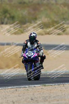 media/Mar-22-2025-CVMA (Sat) [[462c0ffedb]]/Race 12-Supersport Middleweight/